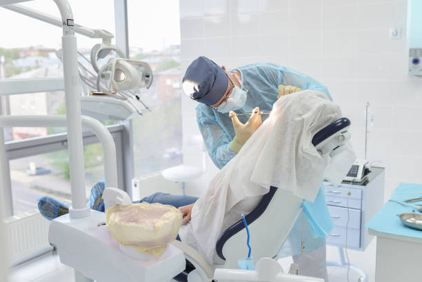 Best Emergency Tooth Extraction in White Center, WA